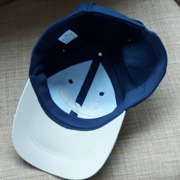NWOT Alaska Cap - Picture 4 of 5